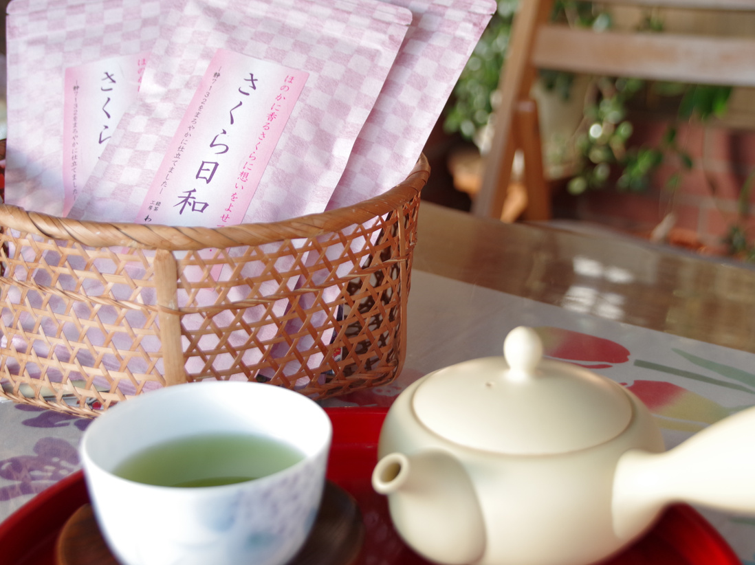 秦野特産　丹沢銘茶　さくら日和